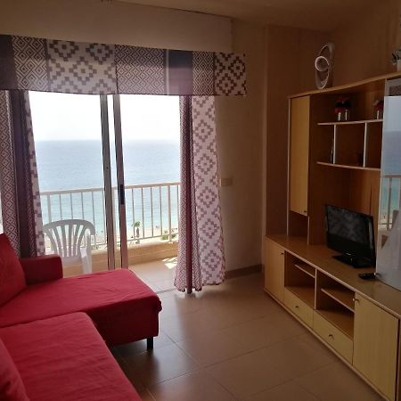 Apartamentos Vista Bahia Лос Кристианос Экстерьер фото